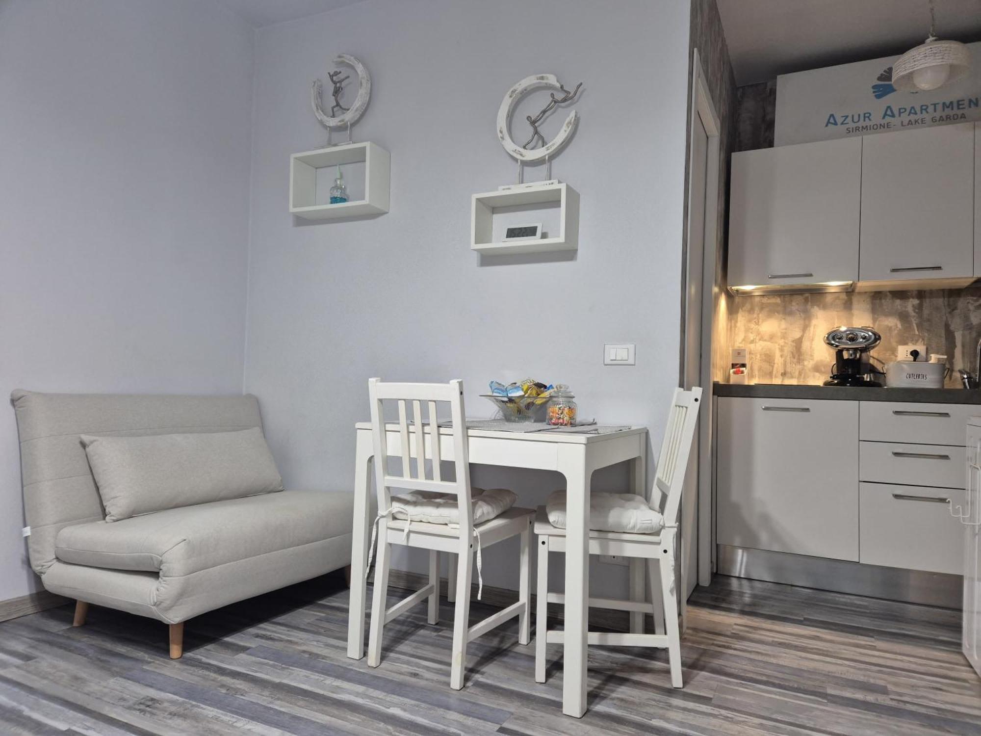 Azur Apartment Sirmione Exterior photo